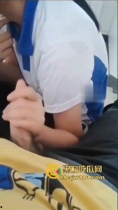 深圳艺术高中高三反差母狗【曾文文】调教过程曝光，年纪轻轻就学些骚的喜欢被调教。  第9张