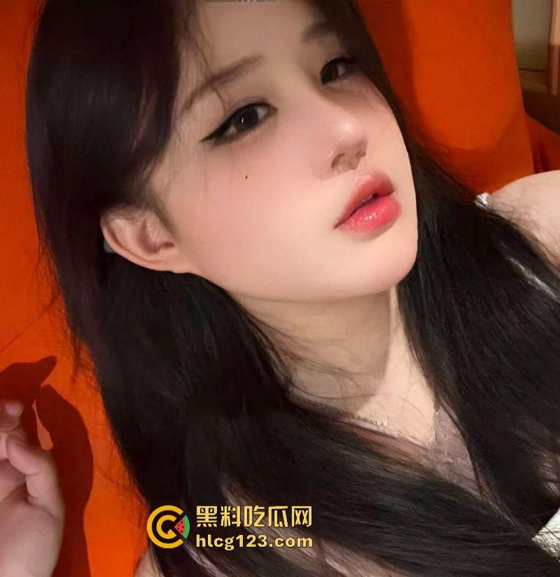 巨乳童颜抖音网红【小妍】自操嫩穴 高潮喷水 不雅私拍曝光 极致诱惑  第4张