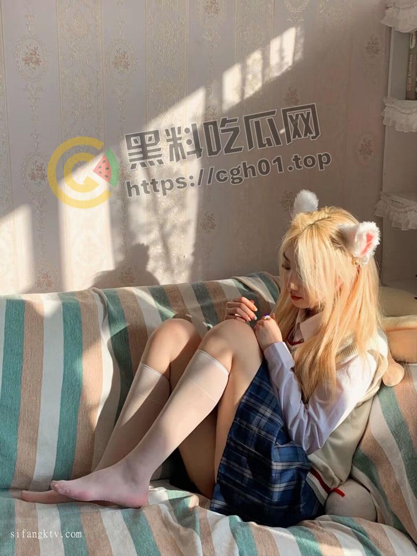 深圳极品黄发妹妹被男炮友勒索不成 私密做爱视频被流出 极品颜值身材 叫床骚的一逼 被干到翻白眼还在喊要  第3张