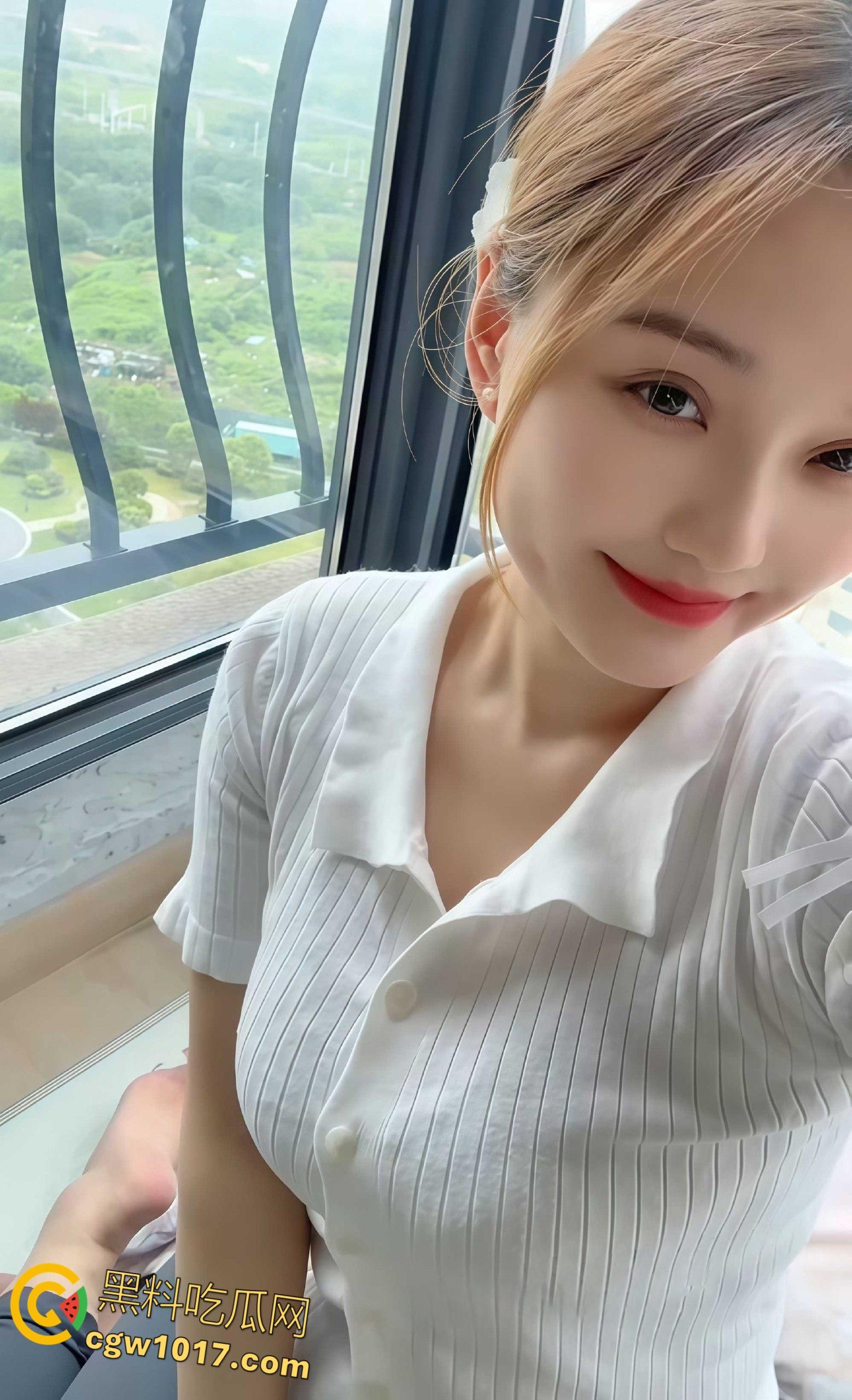 抖音巨乳宝妈【甜甜妈妈】，大尺度福利视频流出，对镜揉奶掰穴自慰特写，巨乳肥臀尽显少妇风情 ！  第2张