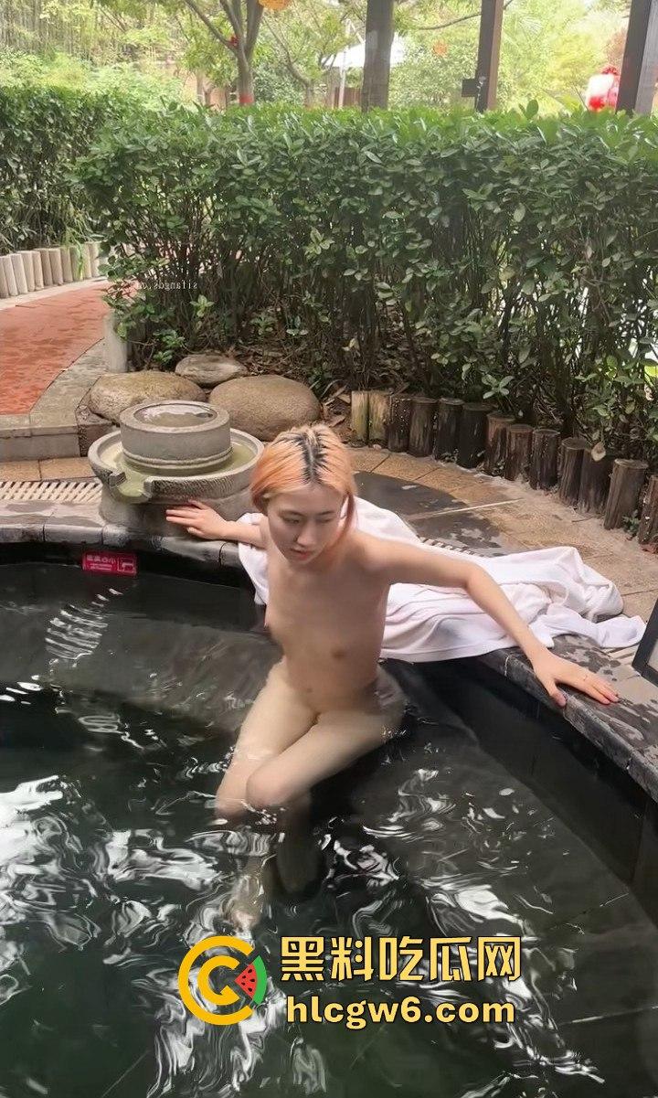 四川职业学院高挑反差学姐【安慧】金主调教视频曝光，户外露出上瘾了，双乳引爆眼球！  第9张