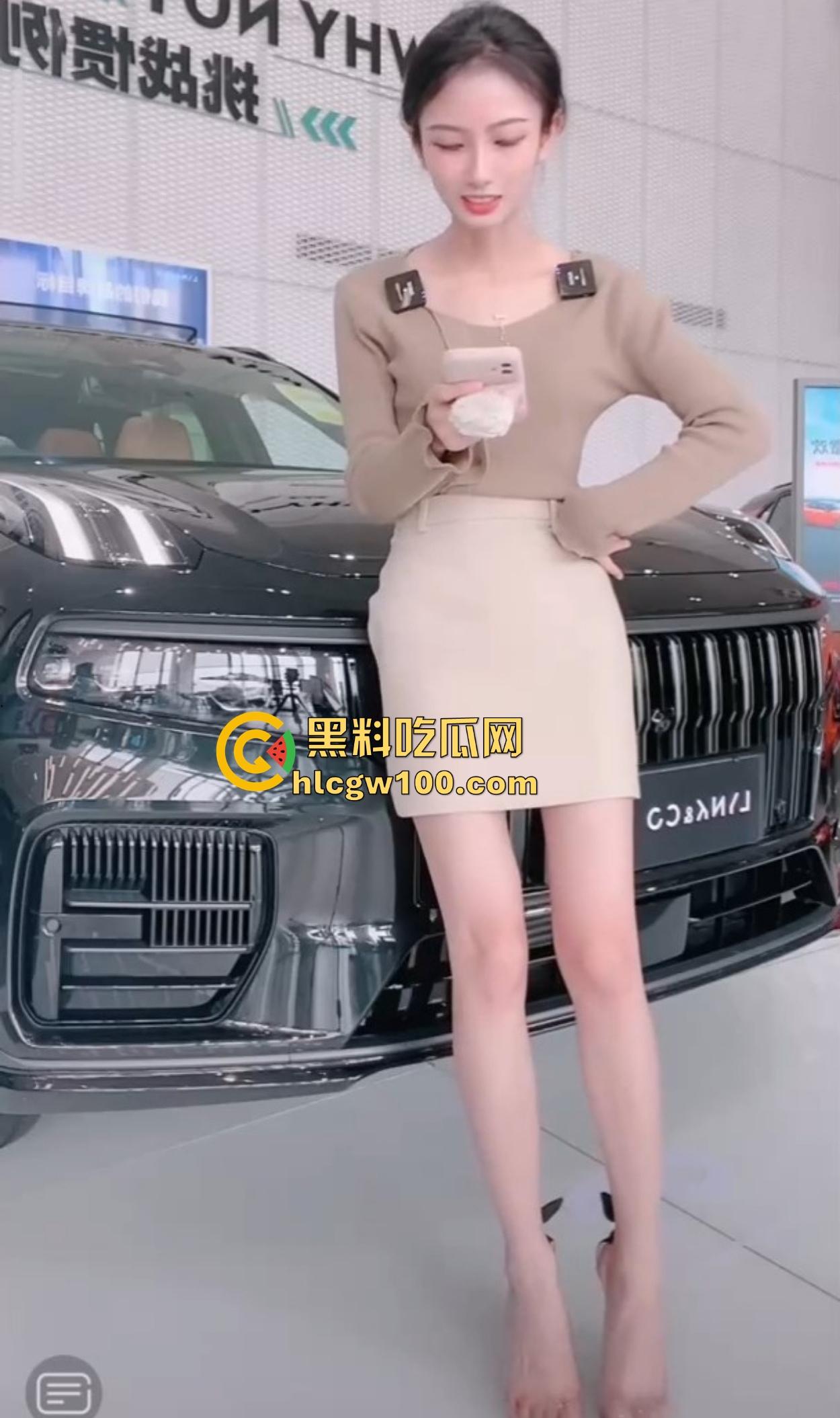 抖音美女销售『不偷腥的猫』塞跳蛋卖车，榜一大哥远程遥控，车漆反光暴露娇喘全程，这销冠玩法太绝了！  第9张