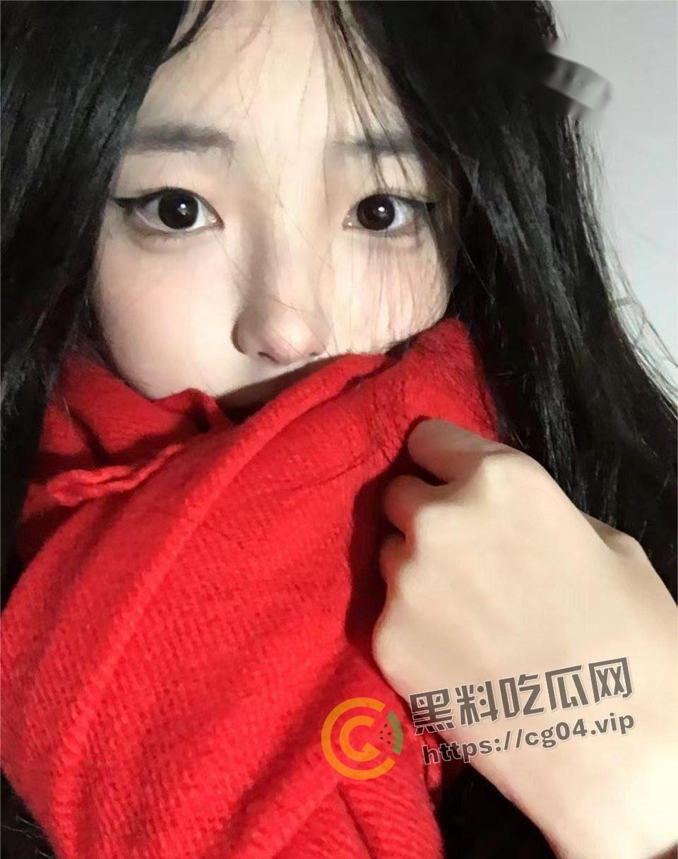 癞蛤蟆终于吃到了天鹅肉！蛰伏多年的猥琐男终于追到了女神 直接给干哭 还把女神给曝光了出来炫耀 多图警告  第7张