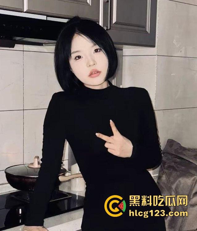 抖音200万粉网红「轩姨」激情视频被前男友曝光！水手服女上位！  第6张