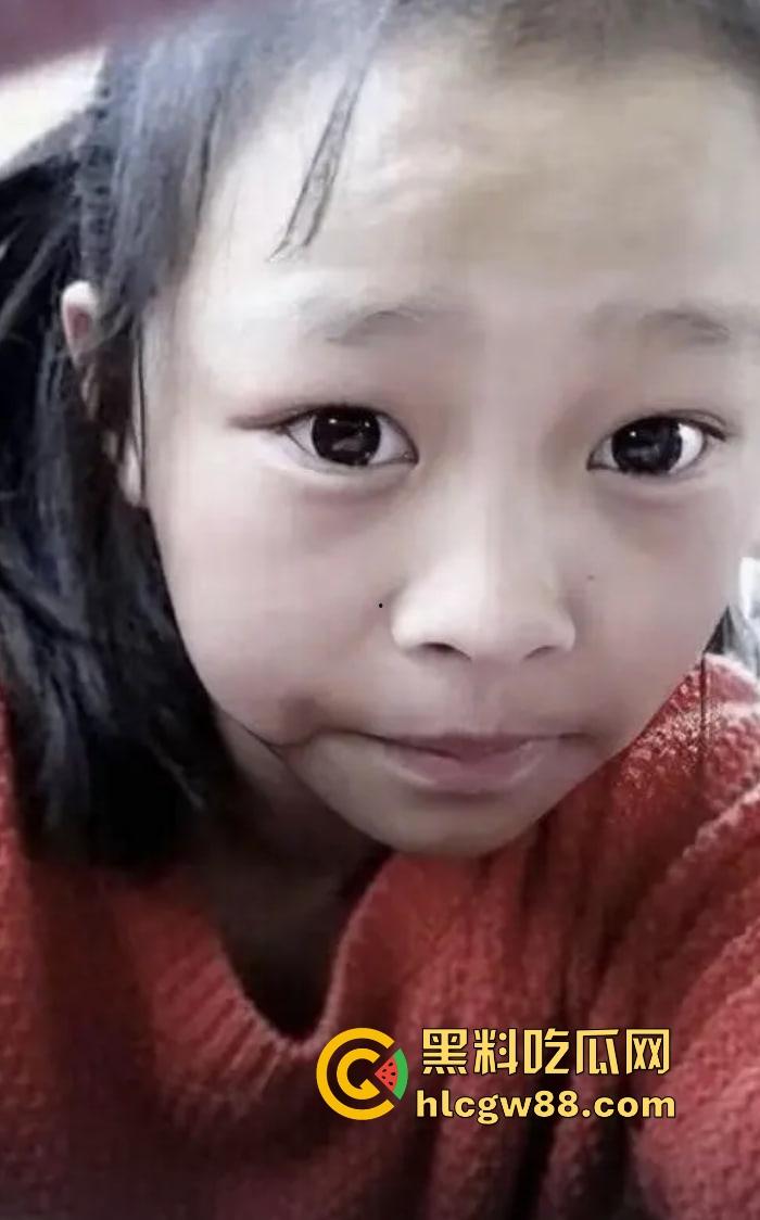 抖音【顾茜茜】精神小妹坑王，15岁判刑卖逼起家，炫富30万还洗白傅首尔，号被封活该！  第14张