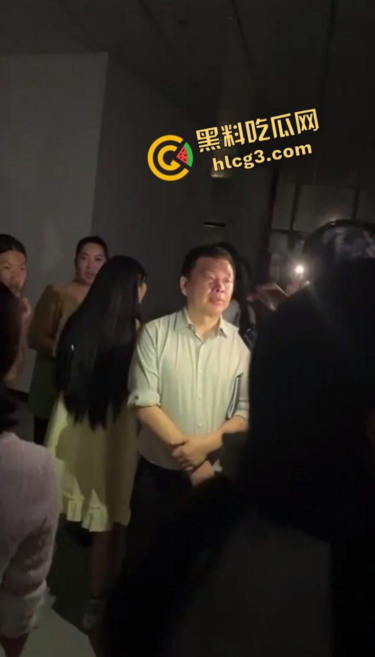 现场版黑社会？贵阳经济技术学校 强行让学生签转让书 不签直接开除学籍？  第7张