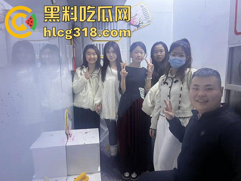 户外约操广西精神小妹，露骨聊天记录曝光，100块就能约出来随便蹂躏，妹子玩的有点开啊！  第6张