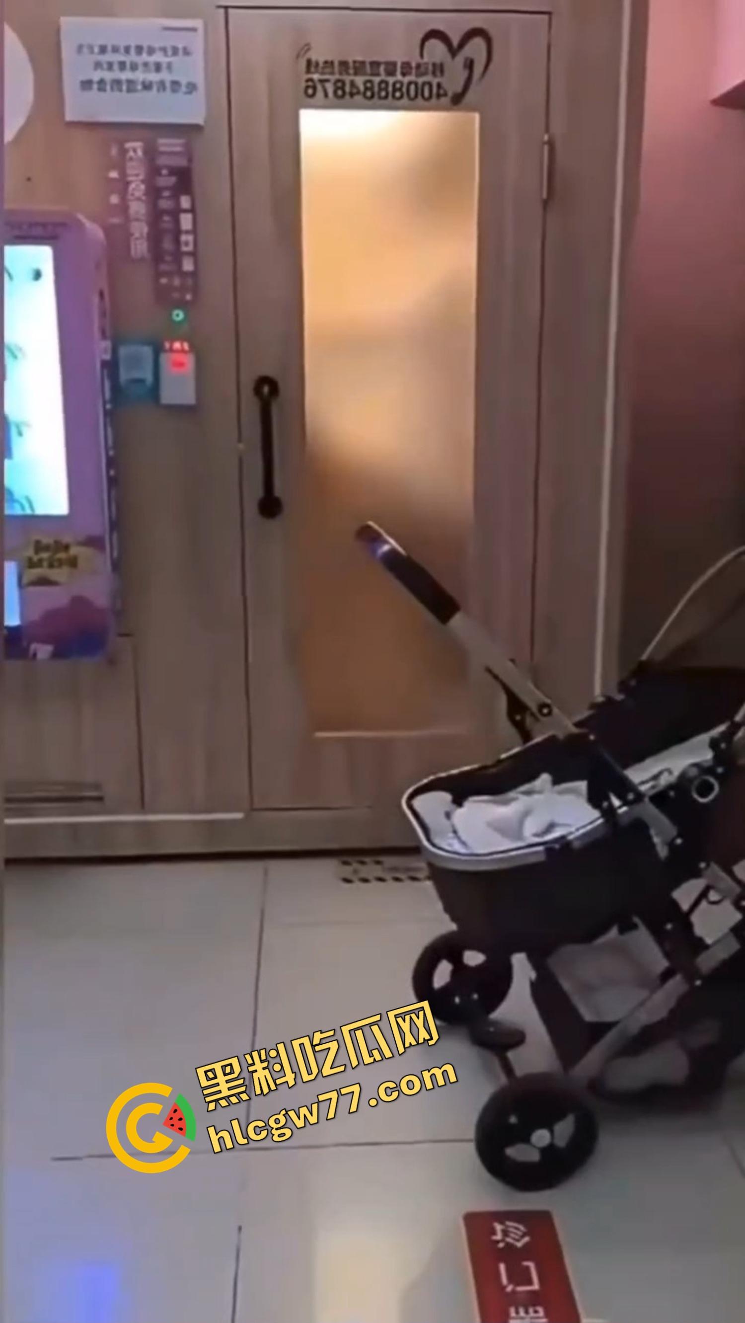 成都金牛妇幼保健院母婴室变炮房，狗男女当场开操高潮，里面干着外面拍着全程录下！  第7张