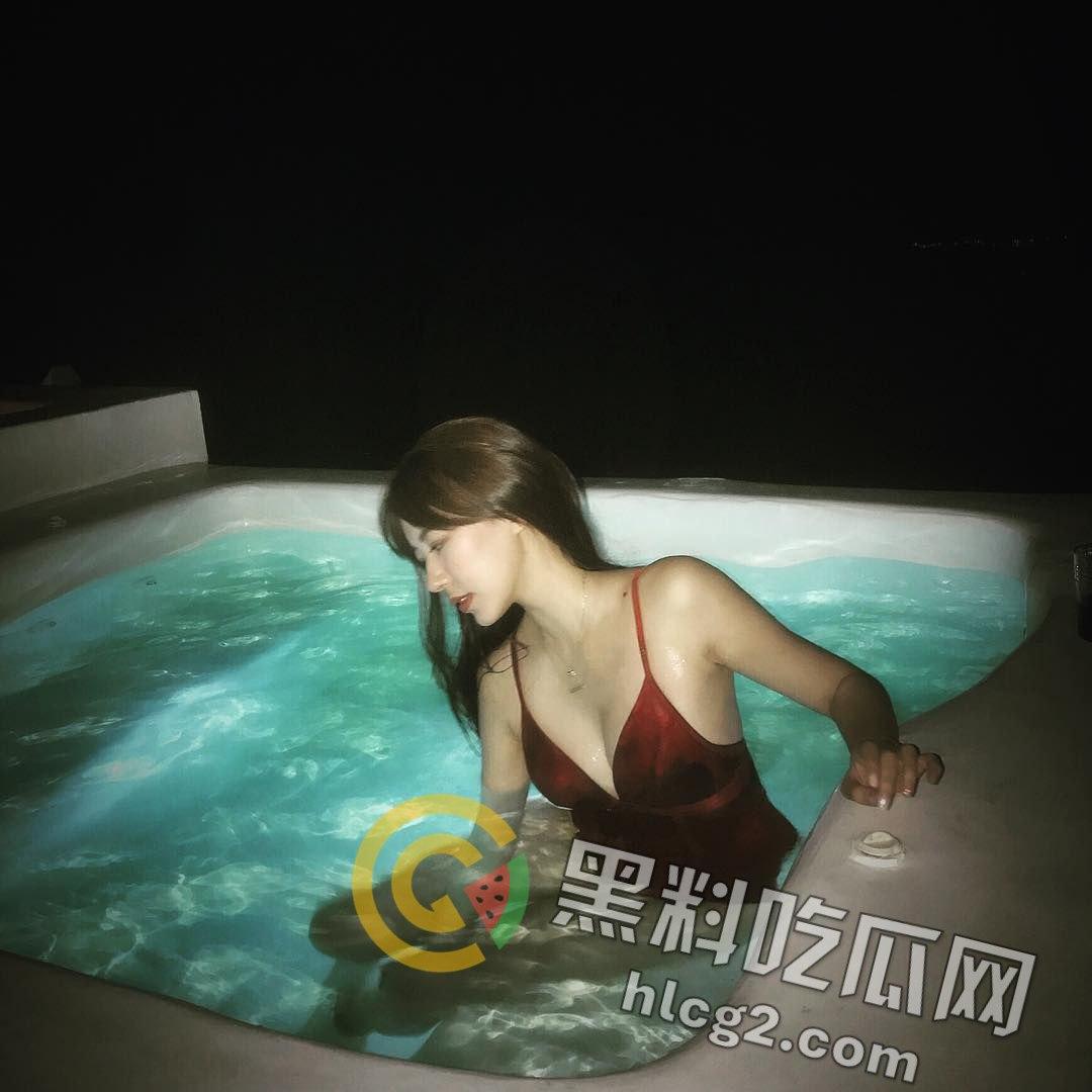 台湾新闻传播大学极品美女生活照与大尺度视频遭ICOLD外泄，床上表现让人惊叹！  第4张