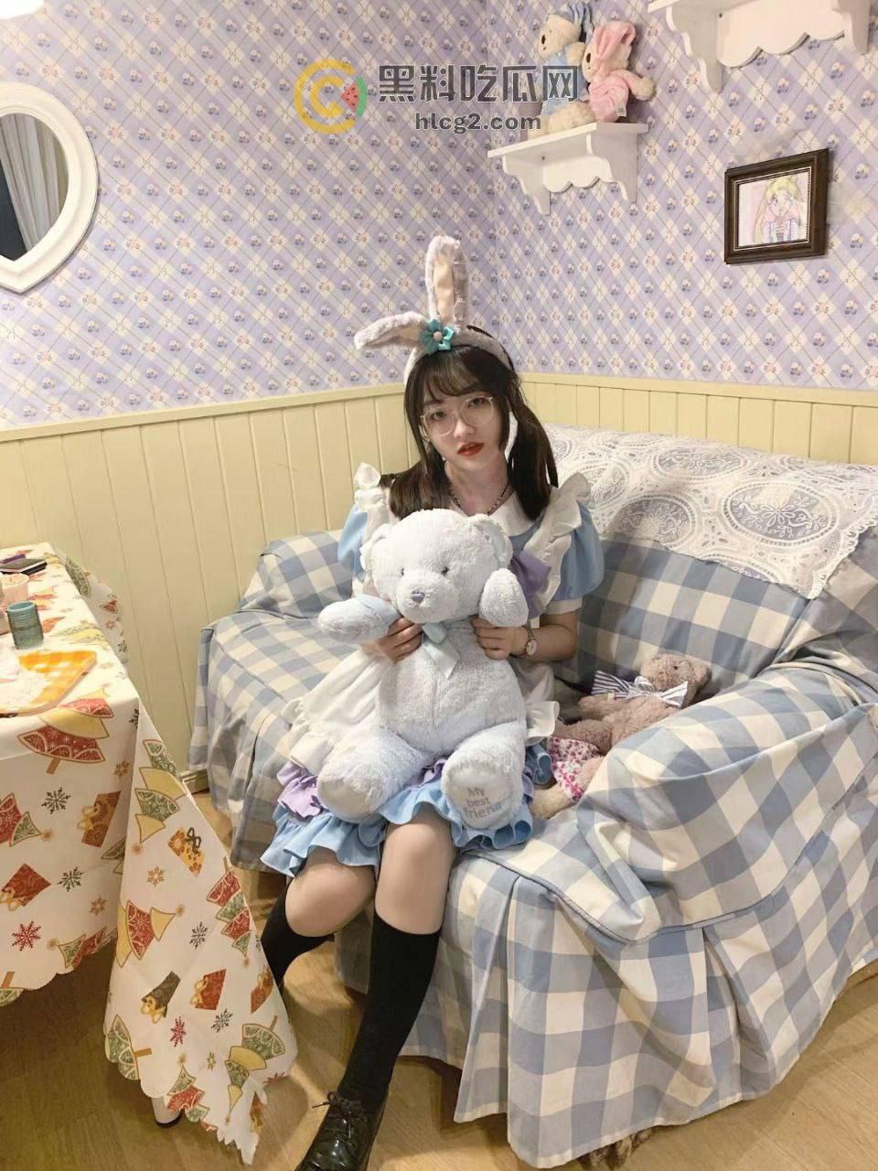 江西师范大学“萝莉学妹”「 景耀薇」周末约炮成常态，孤单撸管的你还在等什么？  第4张