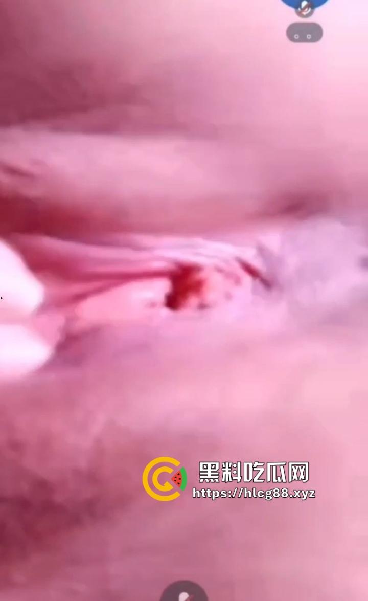 江苏无锡大奶骚妹『热欲』抖音连麦开撸，礼物一刷小粉逼随便看，急找长期鸡巴包养！  第11张