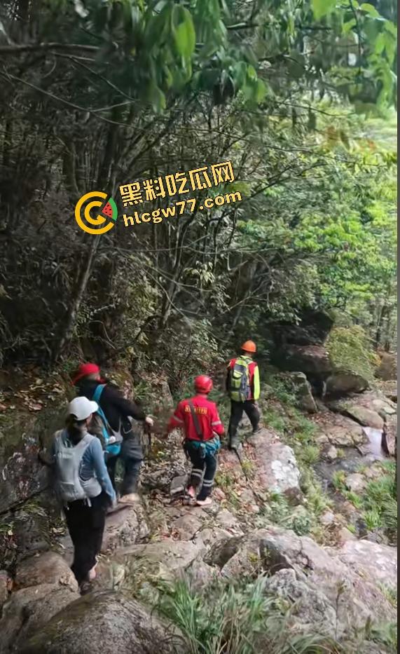 福建8岁男童邹某樽山中失踪，家属崩溃三日未眠，却有人借机发恐吓勒索短信孩子没找到，人性已经先烂透了！  第7张