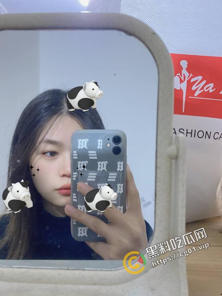 贵州维也纳酒店前台 夏心仪 时间管理大师 同时出轨领导和同事 还能勾搭客户 被爆光不雅视频！  第5张