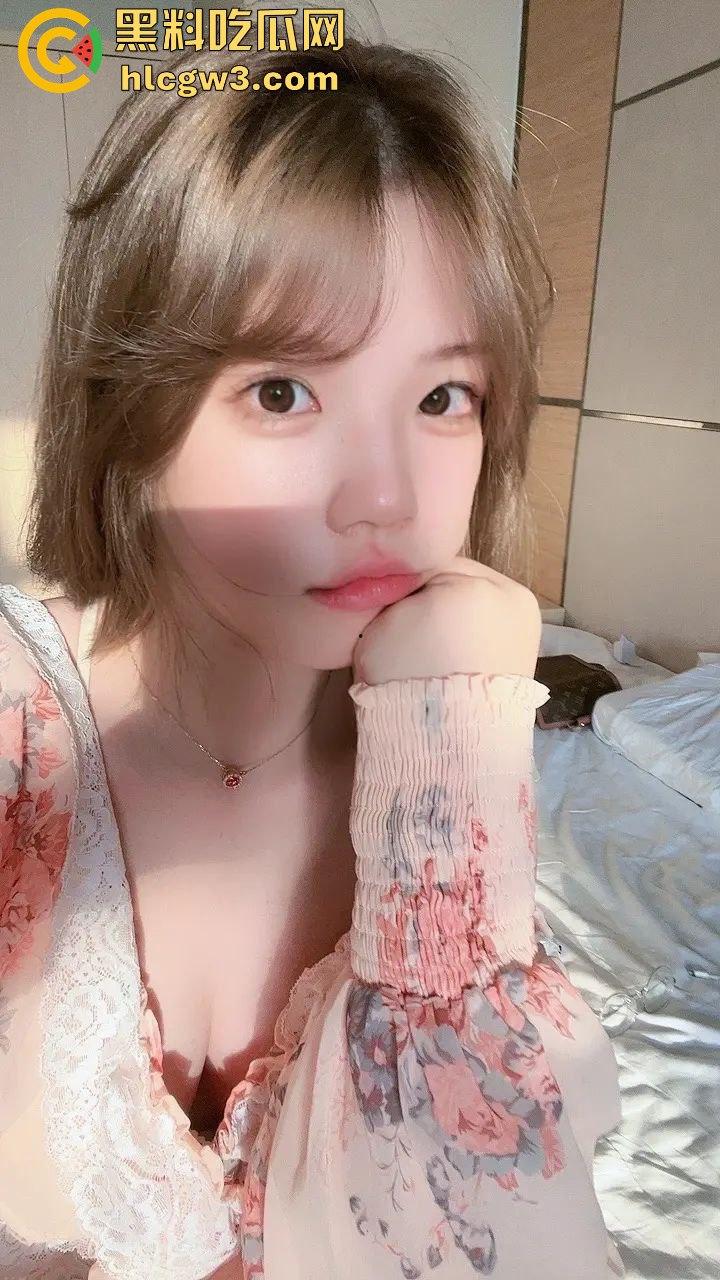 推特反差母狗【钰子】退圈 找到有钱大哥当干爹，从互联网鸡变成干女儿，夜夜换新姿势伺候骚劲不减！  第8张