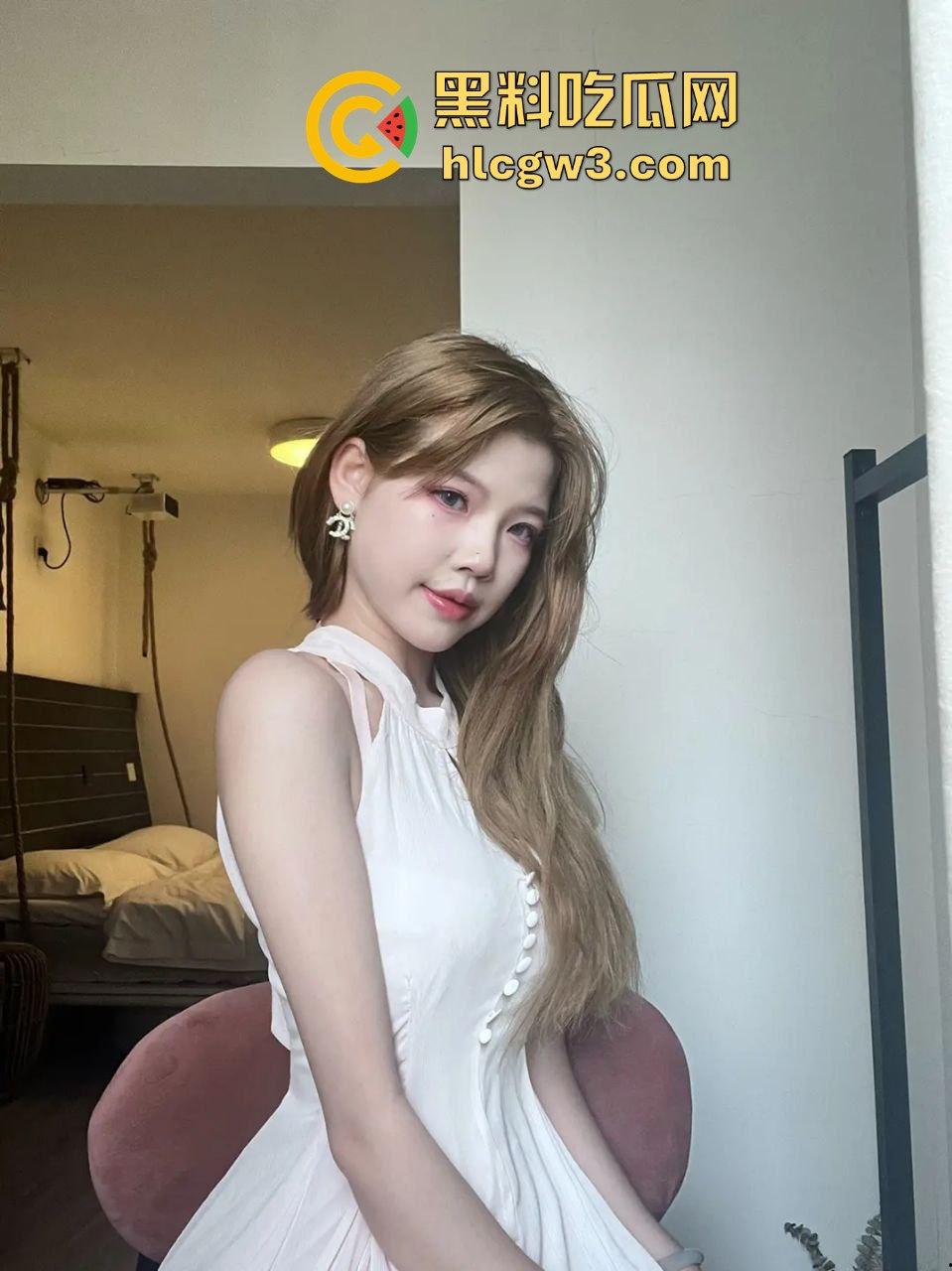 推特反差母狗【钰子】退圈 找到有钱大哥当干爹，从互联网鸡变成干女儿，夜夜换新姿势伺候骚劲不减！  第16张