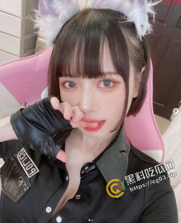 twitch7.5万粉游戏主播兼cos【捏捏宁宁】可爱且胸怀巨乳 经常给粉丝发放独立  见到真空无Bra粉红色细细奶头 第2张