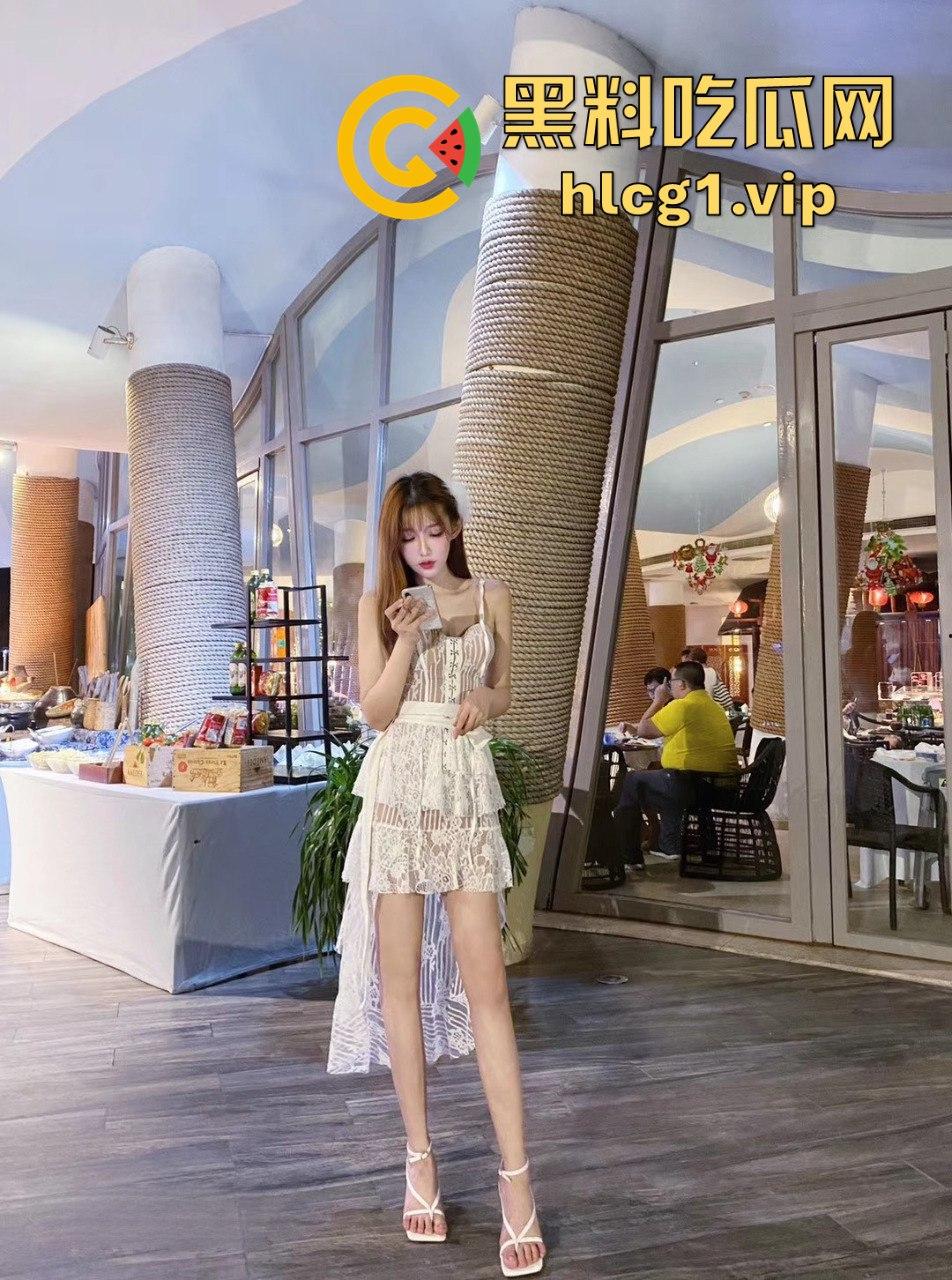 独家泄密！网红模特私密做爱自拍曝光：激情时刻全程录下，口爆、骑乘、疯狂吸吮让人目不转睛！  第7张