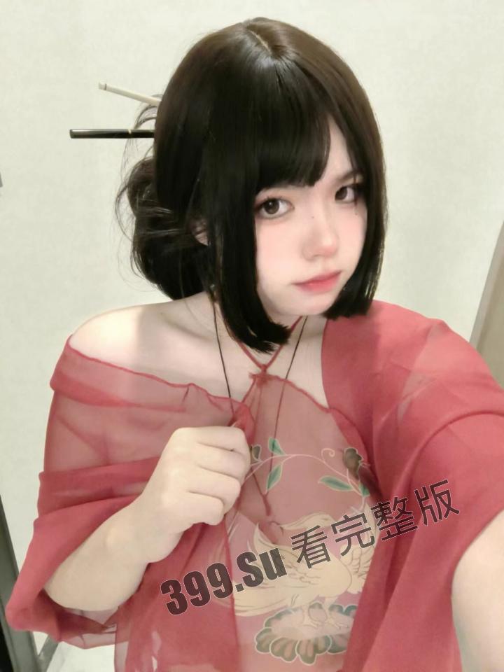 抖音网红 #暗黑水晶铁蛋酱  被扒出是推特福利姬 白嫩巨乳萝莉 果然爱cos的都是骚货 第4张