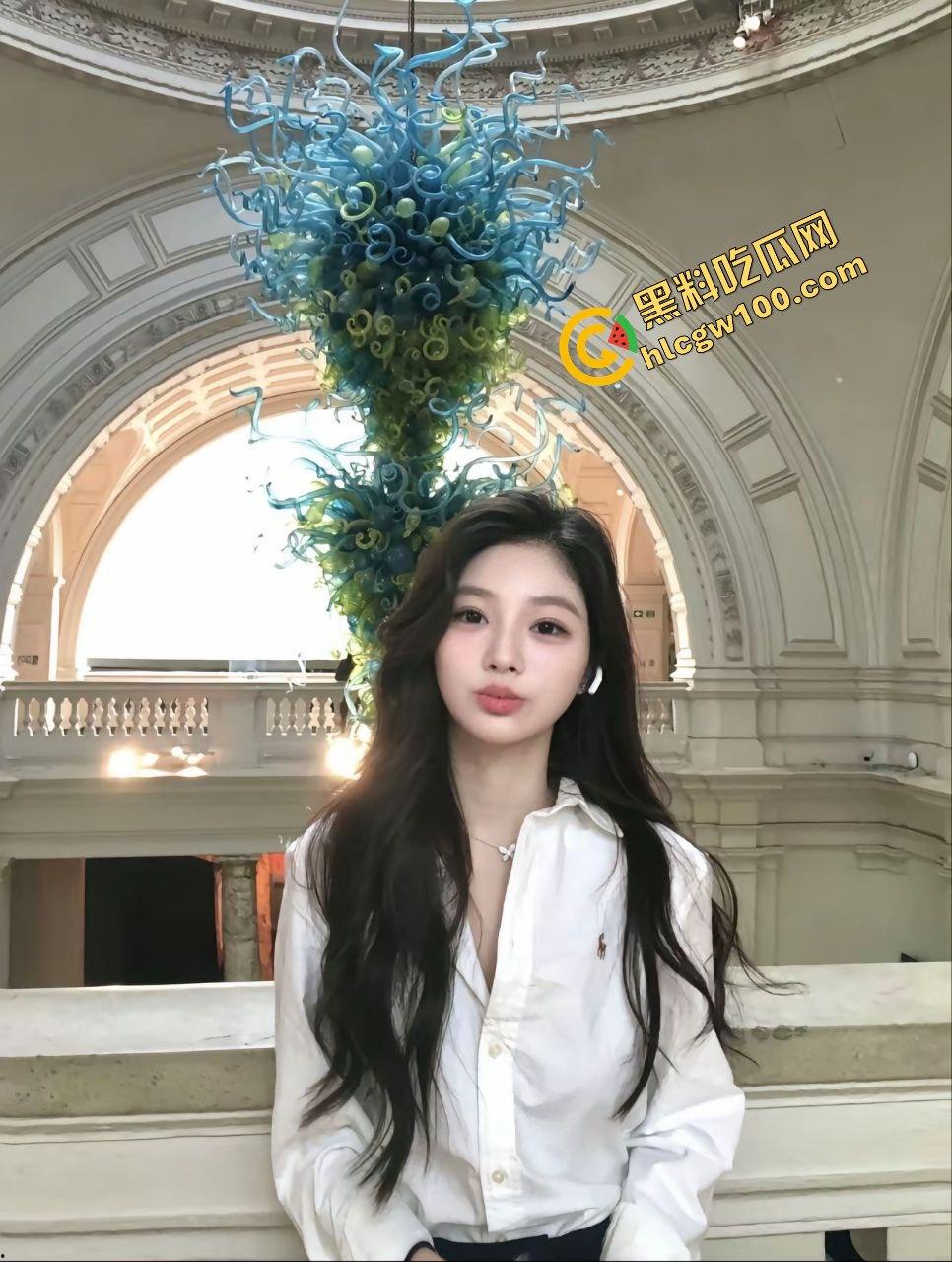 湖南吉首大学反差婊音乐老师『唐嫣』衬衫勾引大哥聊骚 酒店跪趴全裸后怼爆操骚逼！原创独家曝光流出！  第6张