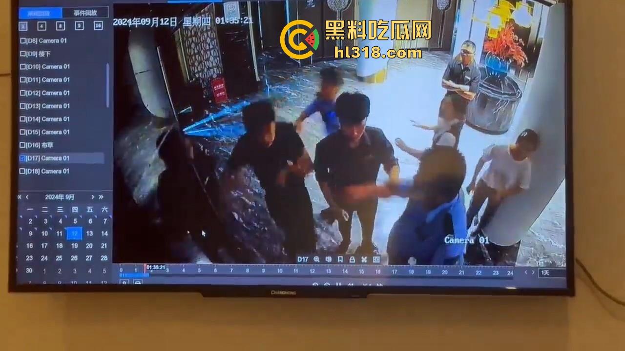 不是哥们这么勇的吗？黑龙江精神小伙当着警察的面打人，警察都懵逼了，这么嚣张的吗！  第3张
