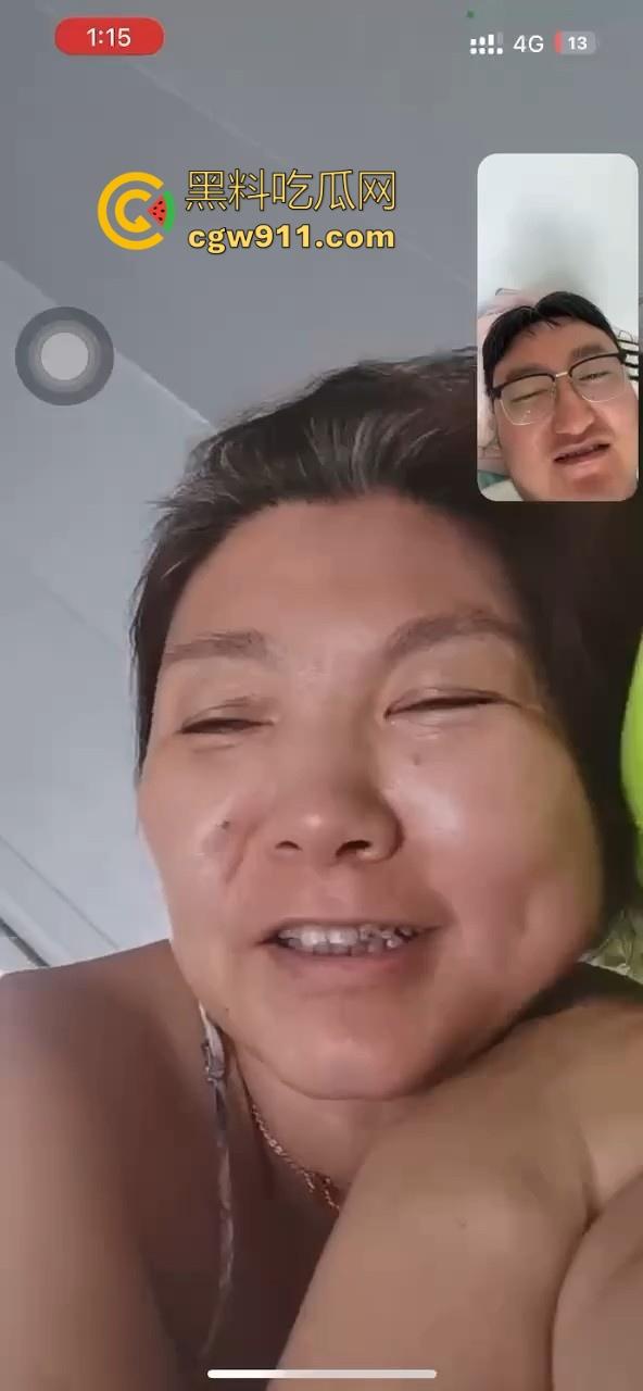 宿管阿姨和男研究生搞一起了！不是哥们这么能吃嘛，这老年陈逼都极其祛风了都能啃下，难怪你能考上研究生！  第32张